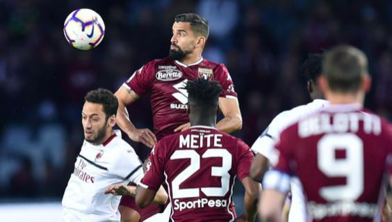 但在球场上 但在球场上